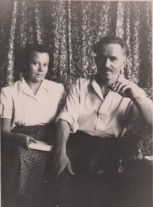 O. Miciūtė ir J. Šutovičius. Vilnius, 1956 m. MLLM 43934