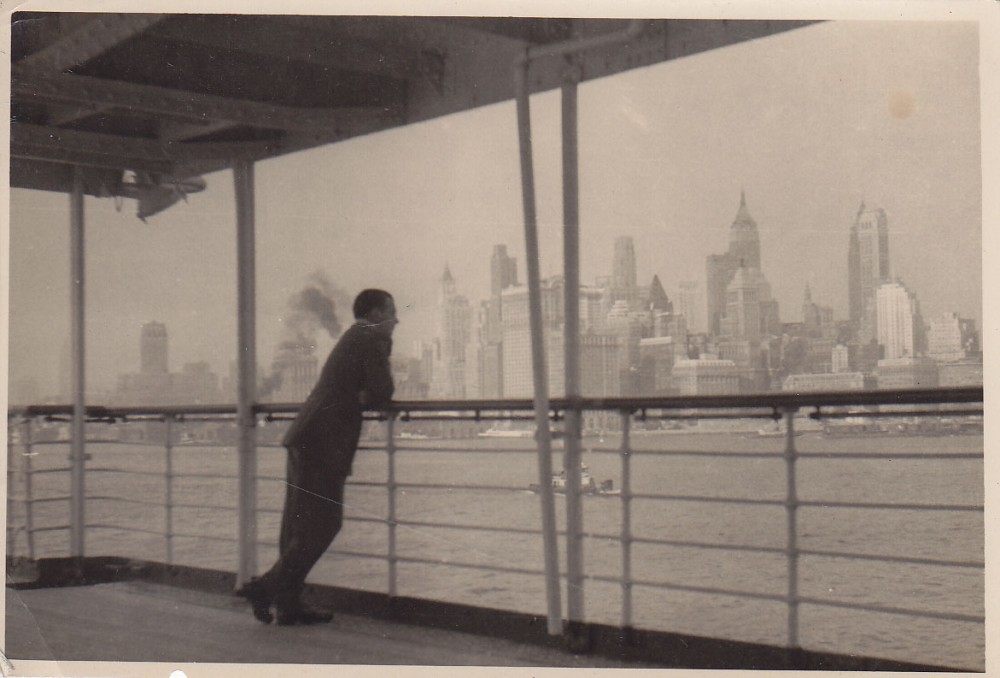 Miesto panorama iš jūros pusės. Brazilija, apie 1946–1950 m.