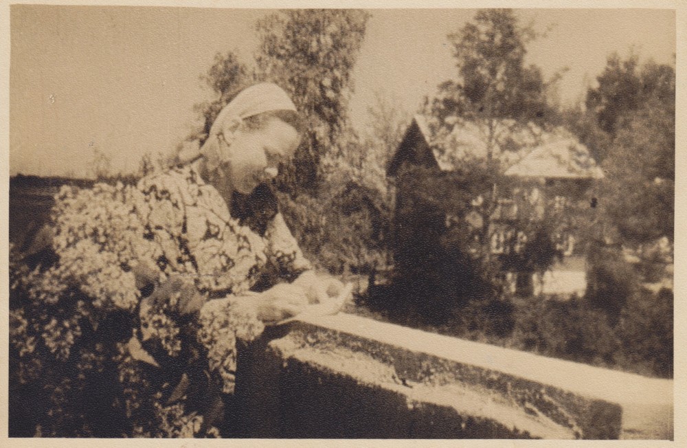 Namo terasoje. Palemonas. 1940 m.