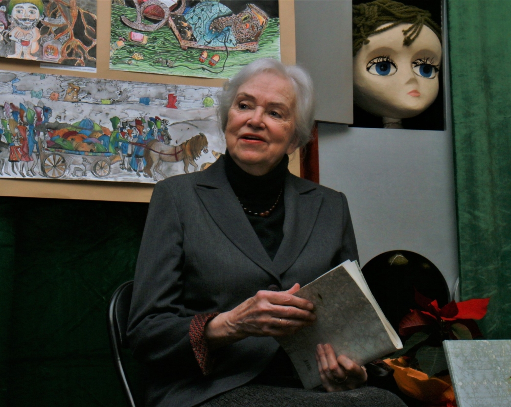 Ramutė Skučaitė Vaikų literatūros muziejuje. 2016 m. gruodžio 14 d. Z. Baltrušio nuotrauka
