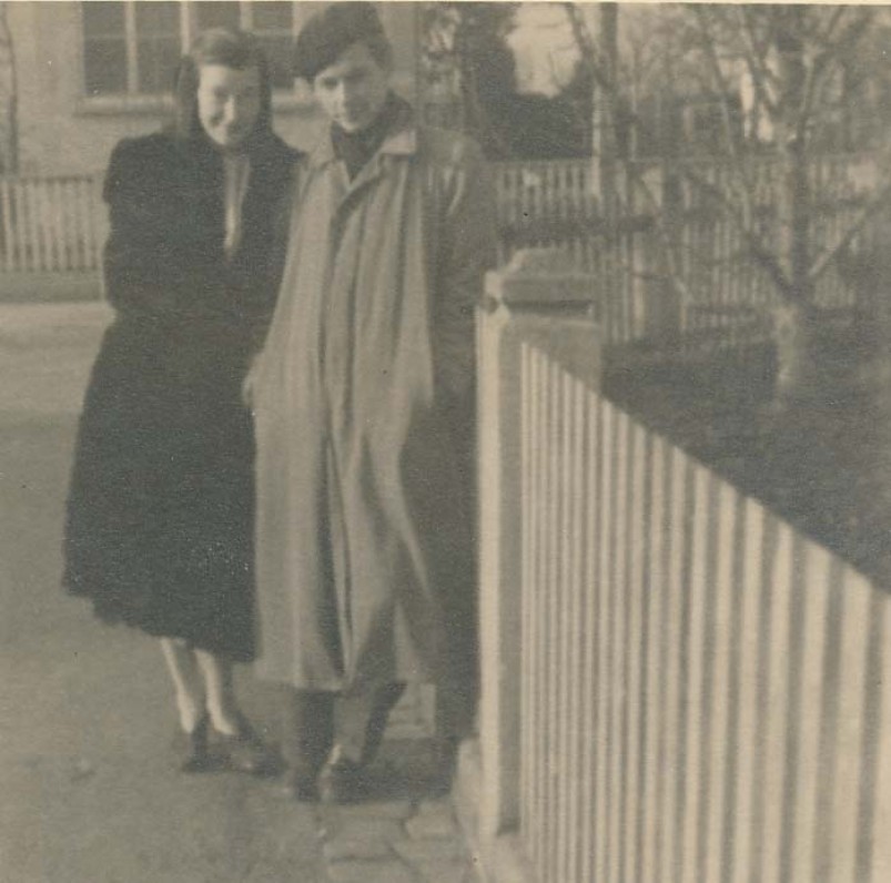 Su būsima žmona Aleksandra. Freiburgas, 1948 m.