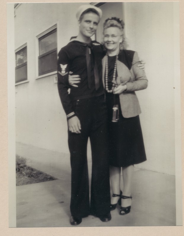 Su mama. 1946 m.