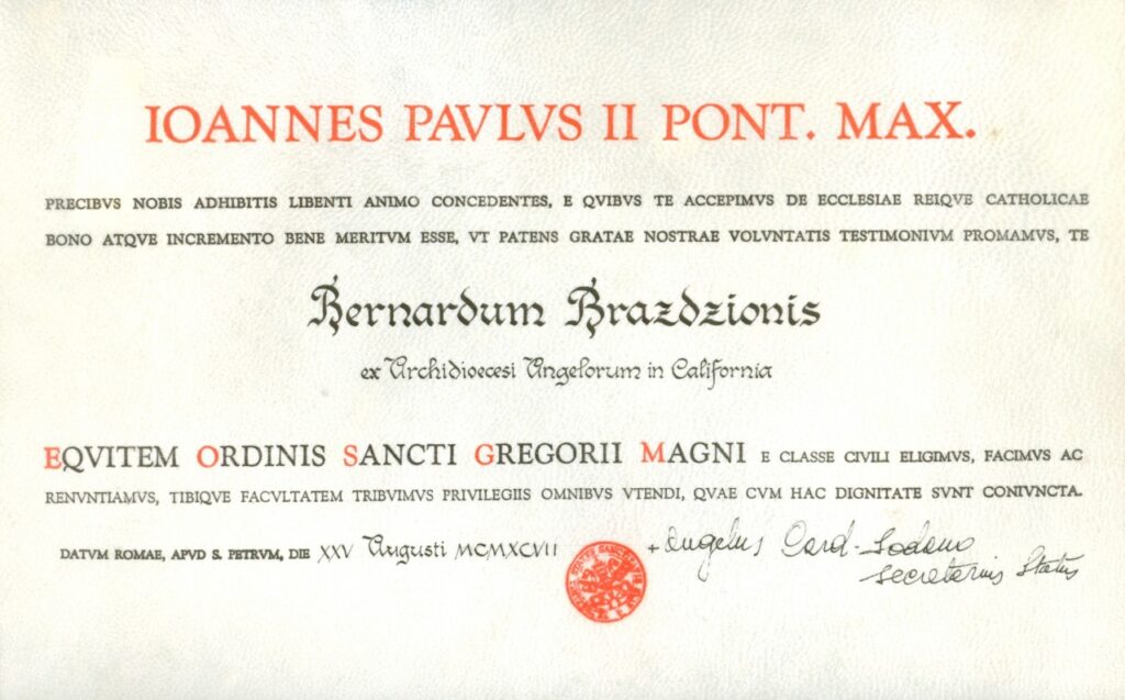 Šv. Grigaliaus Didžiojo Riterių Komandieriaus ordino suteikimo dokumentas. 1998 m.