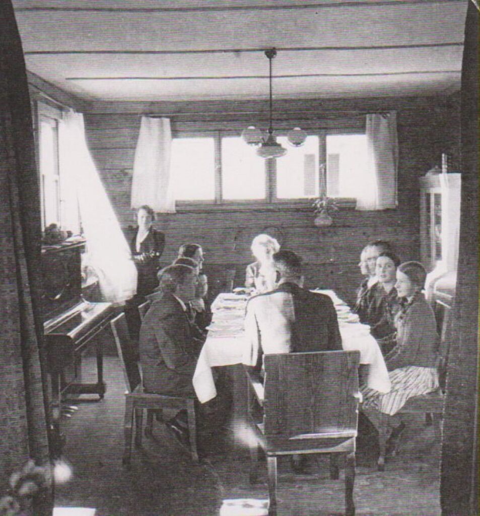 Svetainės fragmentas. Kaunas. 1938 m.