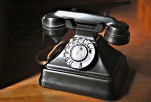 MAIRONIO TELEFONAS