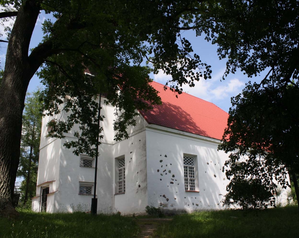 Tolminkiemio bažnyčios šventorius