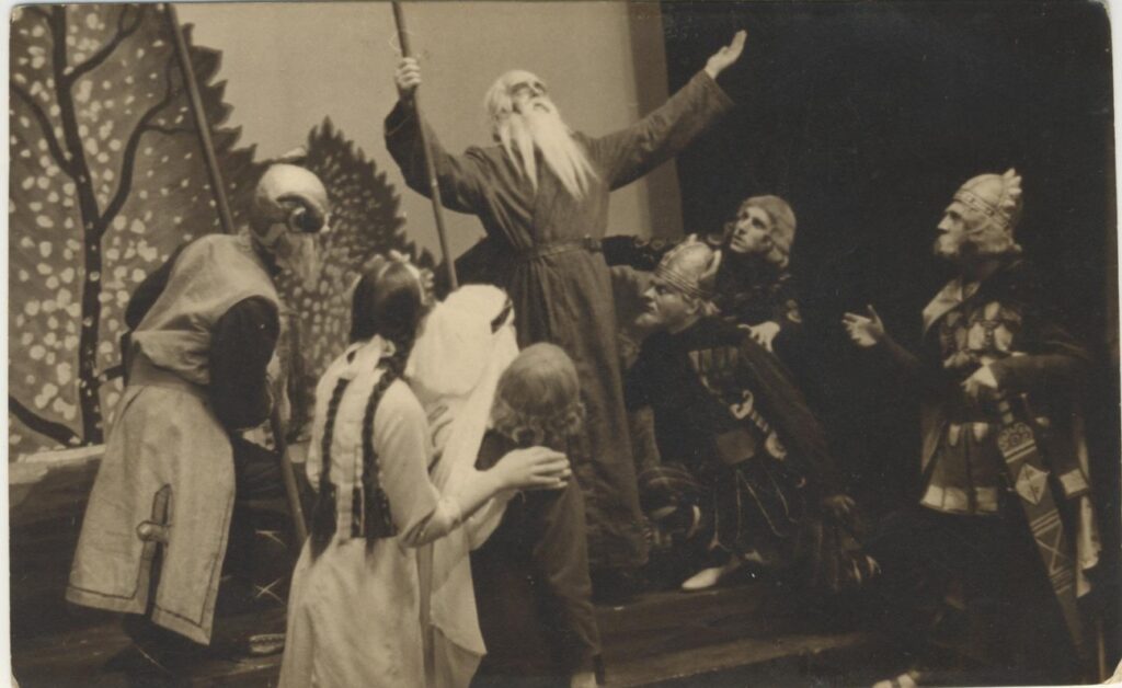 V. Krėvės dramos „Skirgaila “ pastatymas Klaipėdos dramos teatre. 1936 m.