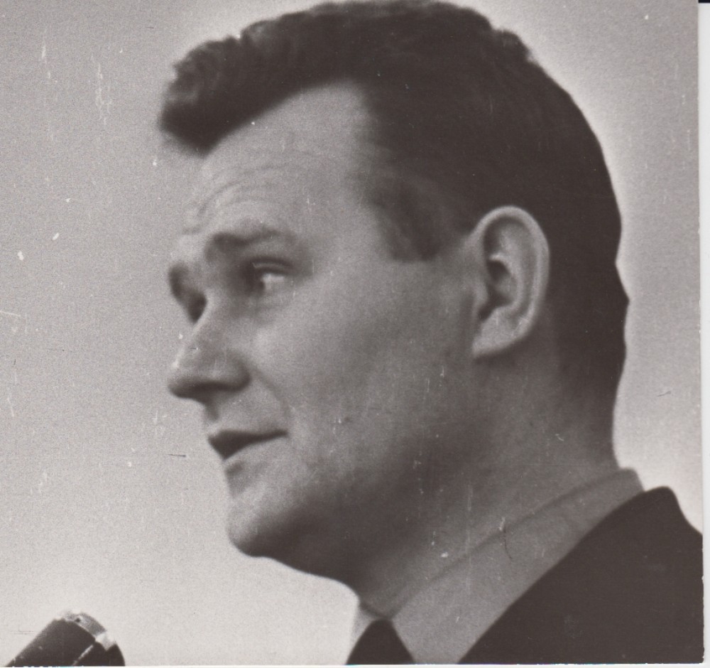 V. Petkevičius, 1975 m.