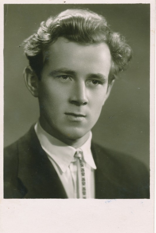 Valstybinės konservatorijos teatrinio fakulteto studentas. Apie 1959 m.