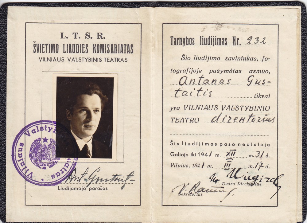 Vilniaus valstybinio teatro tarnybinis pažymėjimas. Vilnius. 1941 m.