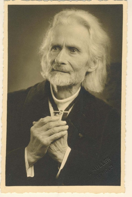 Vydūnas apie 1950 m. L. Muller nuotrauka
