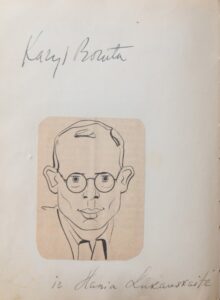 D. SRUOGAITĖS SURINKTŲ AUTOGRAFŲ KNYGELĖ