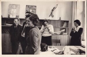 „Kultūros barų“ redakcijoje. 1972 m.